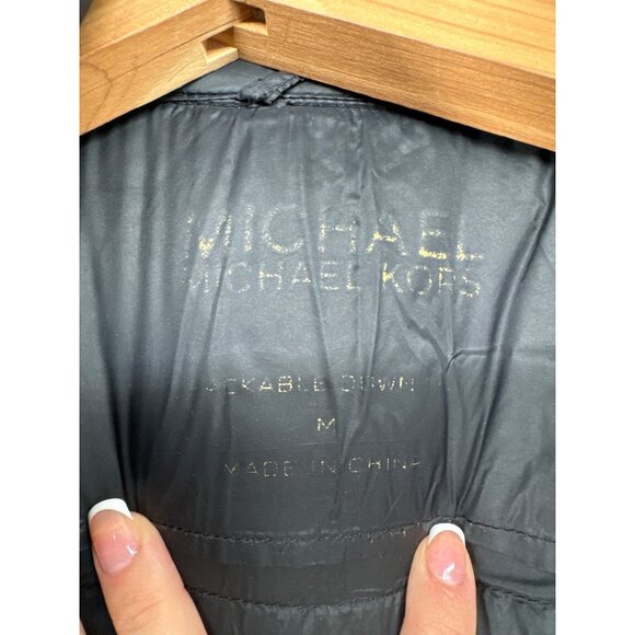 Michael Kors Women Jacket Sz M Black Packable Down Quilted Nylon Hooded Designer - Picture 6 of 13